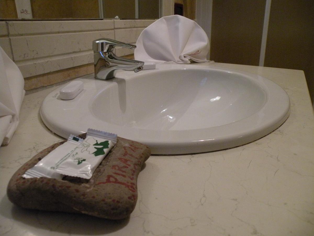 Hotel Ristorante Il Pirata San Vito di Leguzzano Ngoại thất bức ảnh